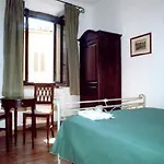 Отель La Sfinge Чиуси